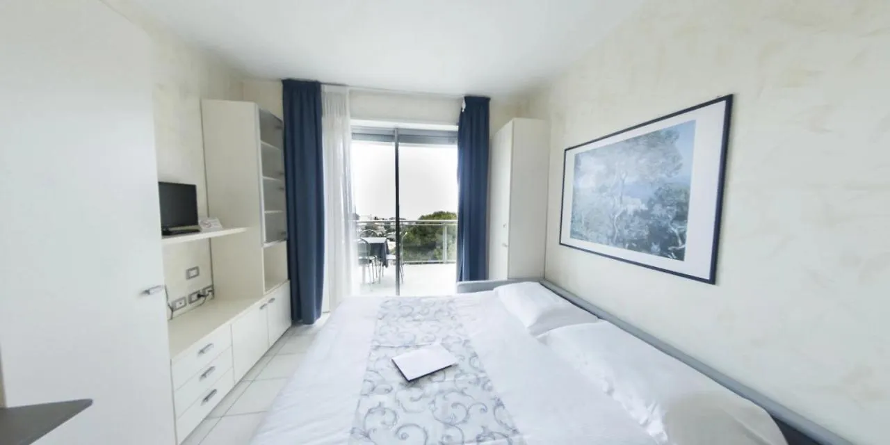 סנרמו Residence Modus Vivendi מלון דירות