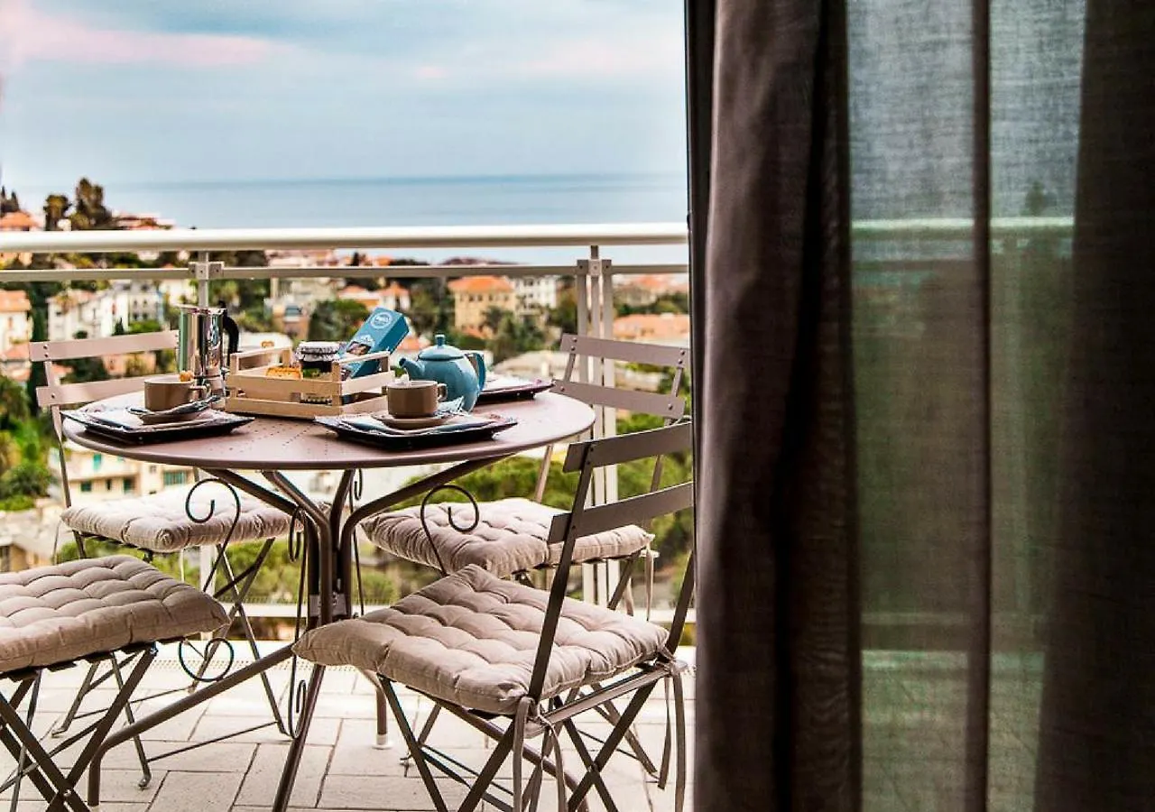 *** מלון דירות סנרמו Residence Modus Vivendi איטליה